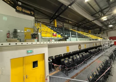 Garde corps vitrés tribunes Stade Parsemain à Fos sur Mer
