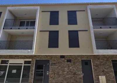 réalisation métallique sur mesure Résidence atalante, volets et bardages réalisés par ferronnerie concept 13
